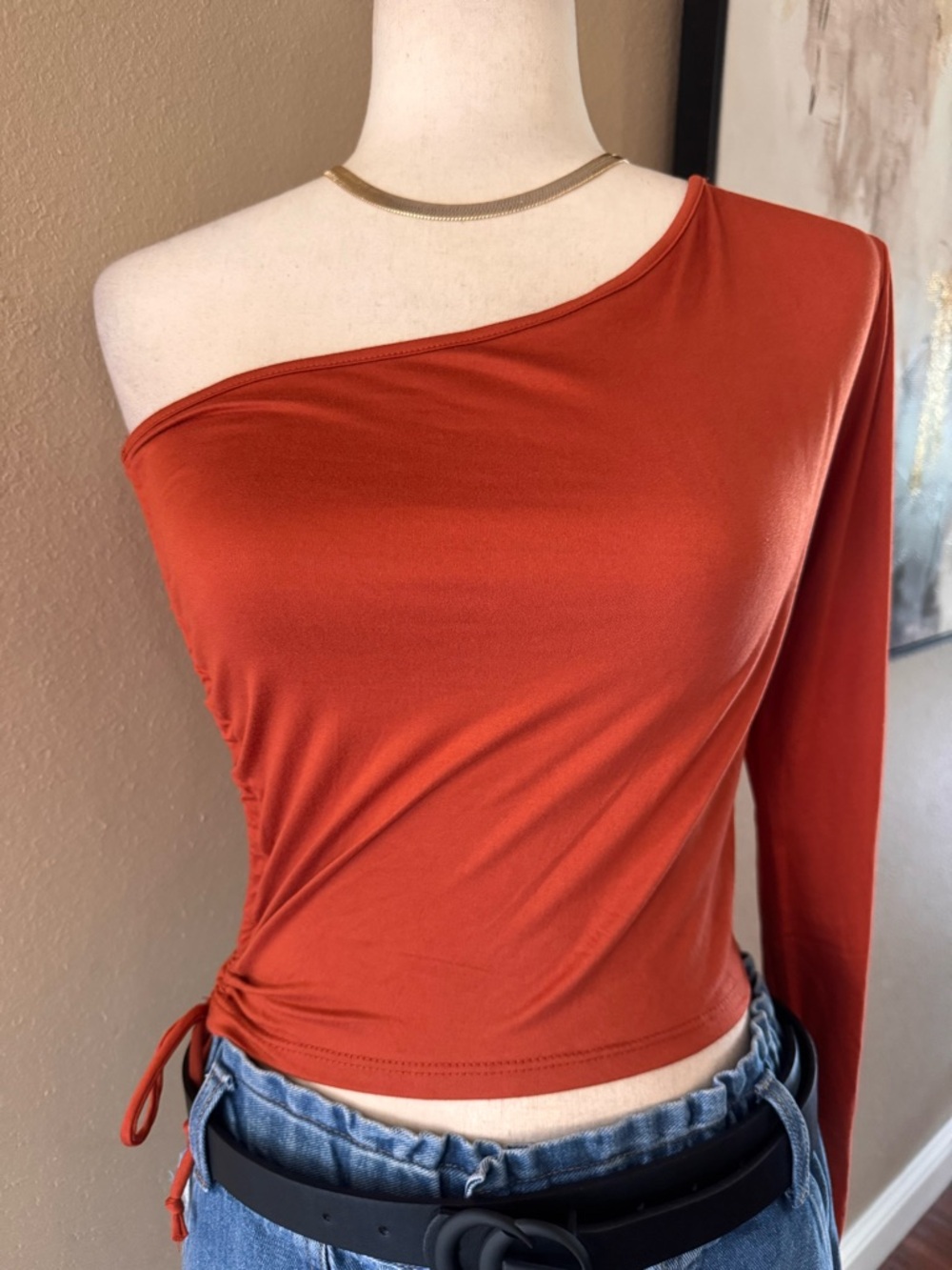 HEART & HIPS One-Shoulder Long-Sleeve Crop Top - Rust Orange - Picture 6 of 10